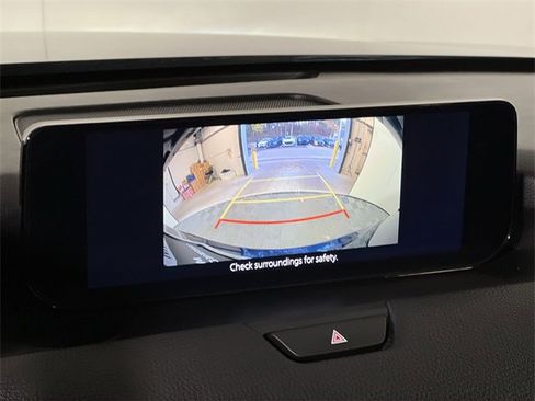 Certified 2024 MAZDA CX-90 Plug-In Hybrid w/ Premium Pkg image 22