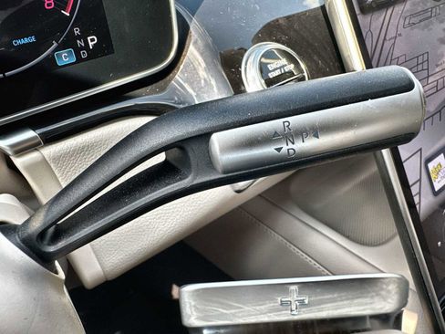 Certified 2023 Mercedes-Benz S 500 4MATIC image 23