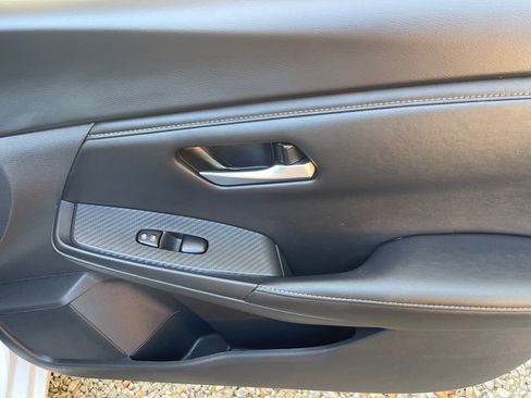 Used 2025 Nissan Sentra SV image 35