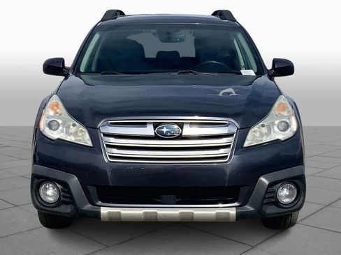 Used 2013 Subaru Outback 2.5i Limited image 4