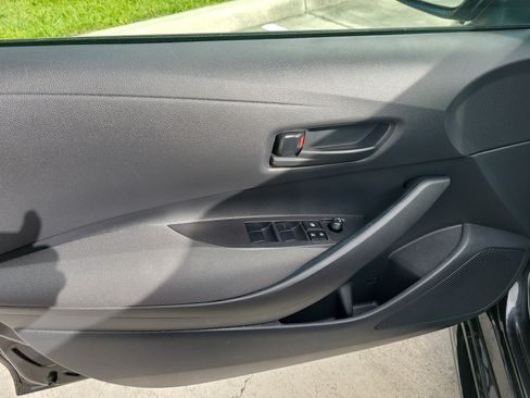 Certified 2025 Toyota Corolla LE FWD image 20