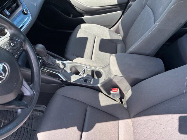 Used 2025 Toyota Corolla LE FWD image 70