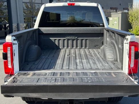 Used 2025 Ford F350 Lariat w/ FX4 Off-Road Package AWD/4WD image 6