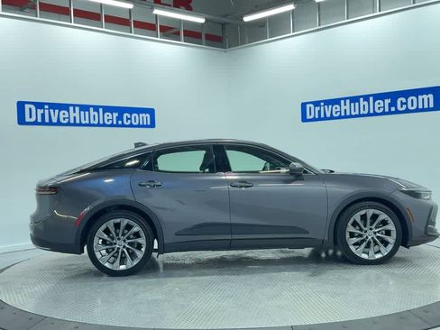 Used 2023 Toyota Crown XLE image 4