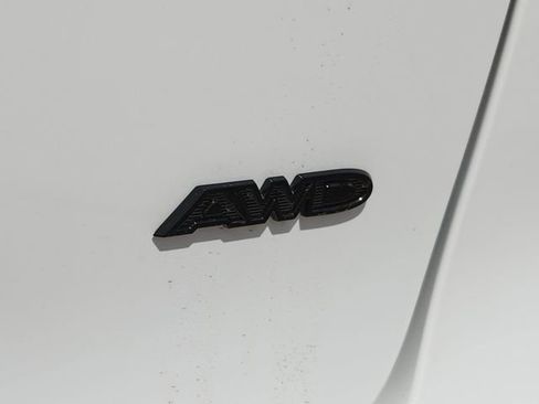 New 2026 Chrysler Pacifica Select image 8