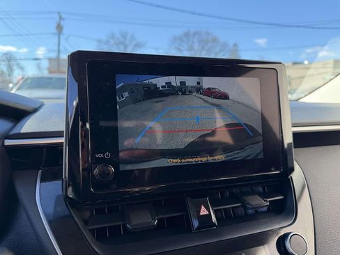 Used 2023 Toyota Corolla LE FWD image 25