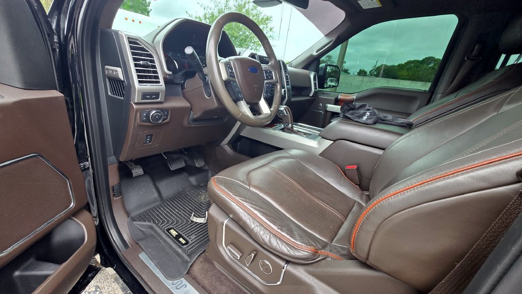 Used 2016 Ford F150 King Ranch w/ Equipment Group 601A Luxury AWD/4WD image 16