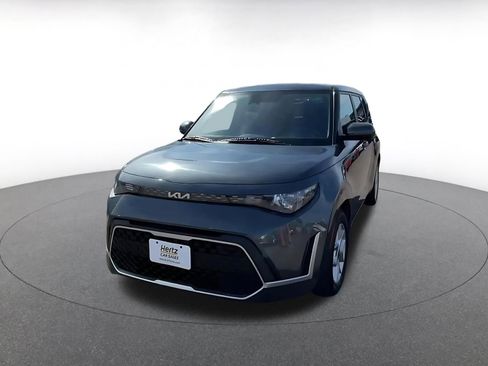 Used 2025 Kia Soul LX w/ LX Technology Package image 7