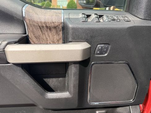 Used 2017 Ford F350 Lariat w/ Chrome Package AWD/4WD image 10