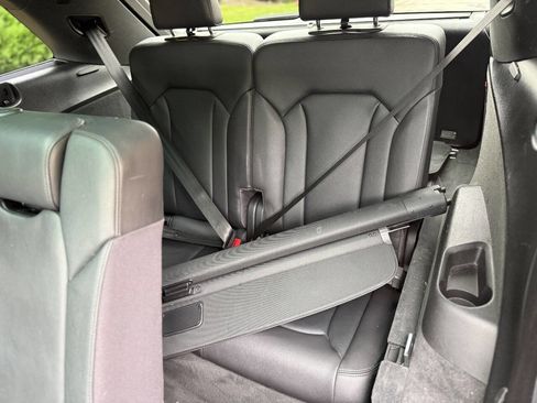 Used 2017 Audi Q7 3.0T Premium Plus image 35