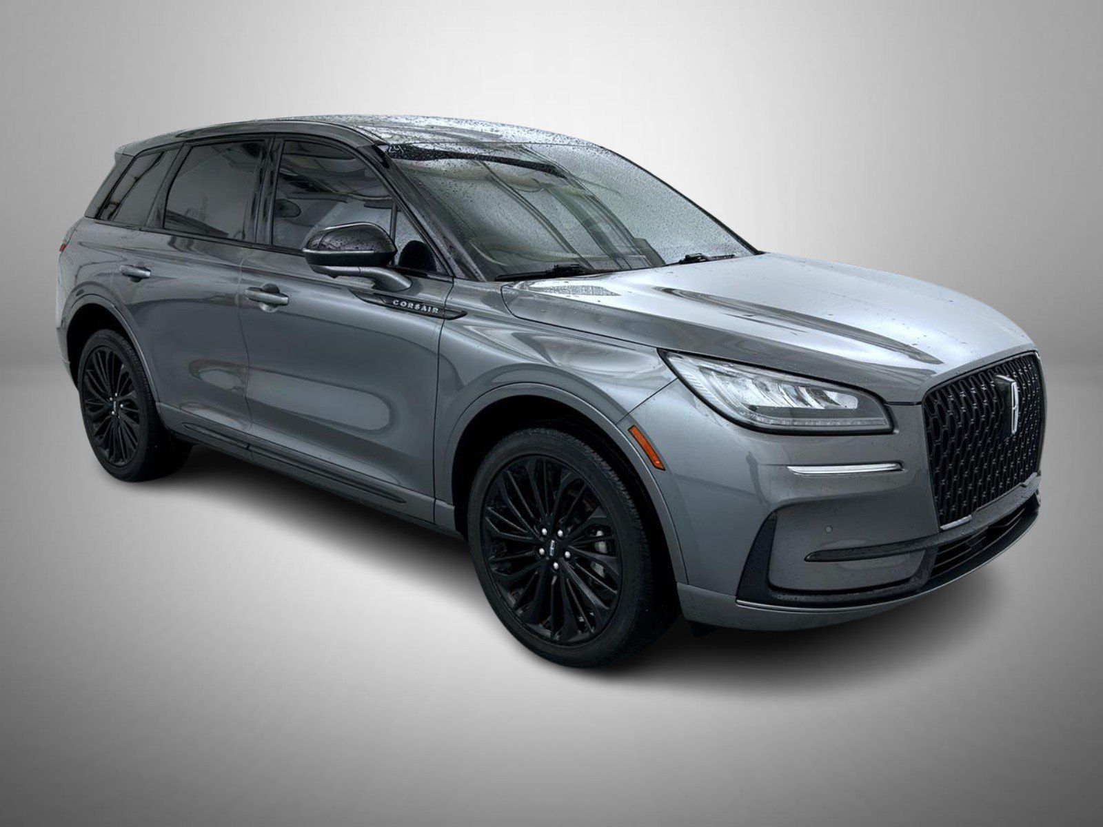 Used 2024 Lincoln Corsair AWD w/ Equipment Group 101A image 3