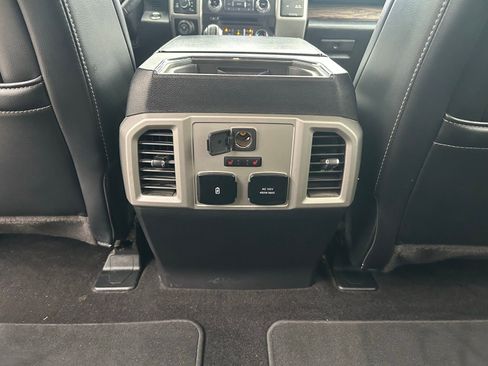 Used 2018 Ford F150 Lariat w/ Equipment Group 502A Luxury AWD/4WD image 25