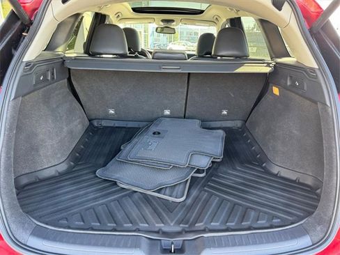 Used 2020 INFINITI QX50 Essential image 13