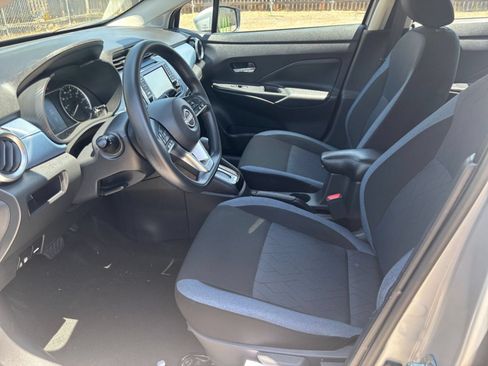 Used 2025 Nissan Versa SV FWD image 25