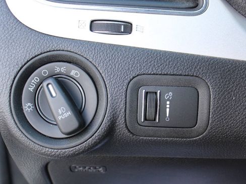 Used 2013 Dodge Journey Crew w/ Navigation & Sound Group I FWD image 18