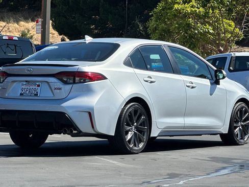 Used 2024 Toyota Corolla XSE FWD image 5