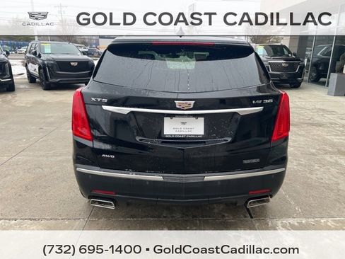 Used 2019 Cadillac XT5 AWD image 3