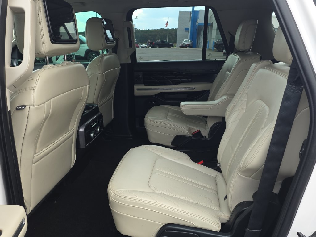 Used 2019 Ford Expedition Max Platinum AWD/4WD image 29