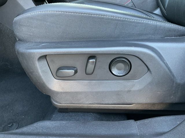 Used 2024 Buick Envision Preferred AWD/4WD image 6