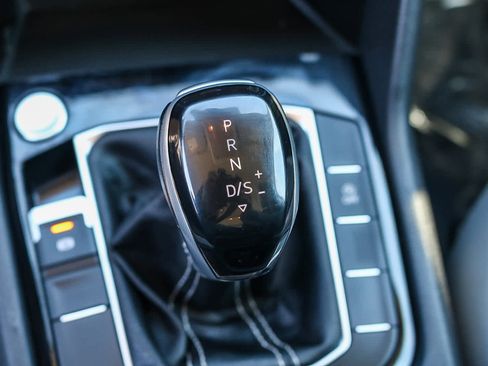 Used 2024 Volkswagen Taos S image 21