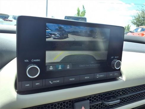 Used 2024 Honda HR-V LX image 16