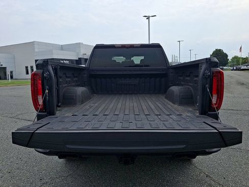 Used 2023 GMC Sierra 1500 AT4 w/ Technology Package AWD/4WD image 31