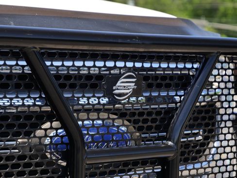 Used 2020 Ford F250 Lariat w/ Lariat Ultimate Package AWD/4WD image 13