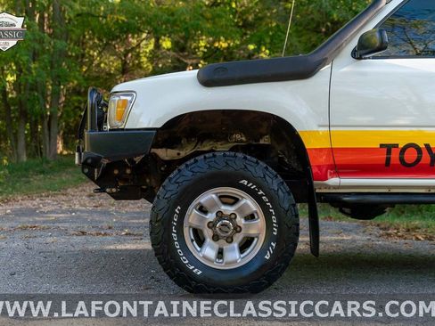 Used 1989 Toyota Pickup Deluxe image 58