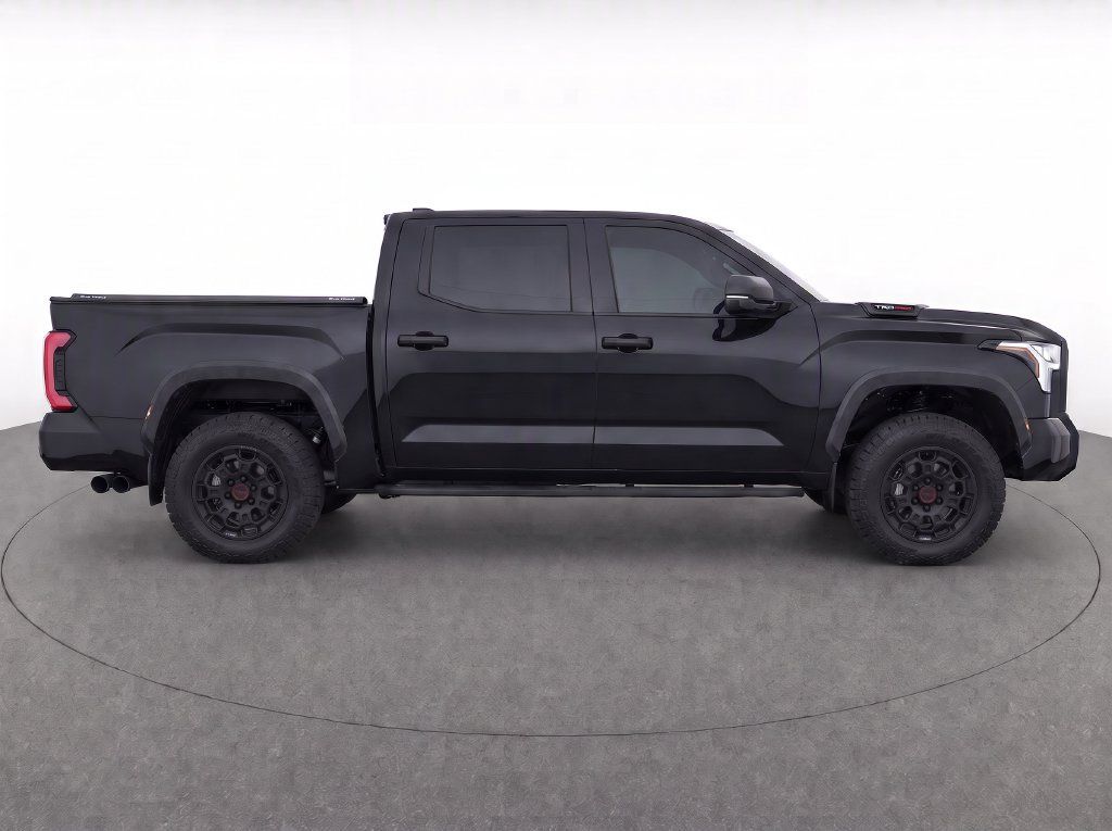 Used 2025 Toyota Tundra TRD Pro AWD/4WD image 8
