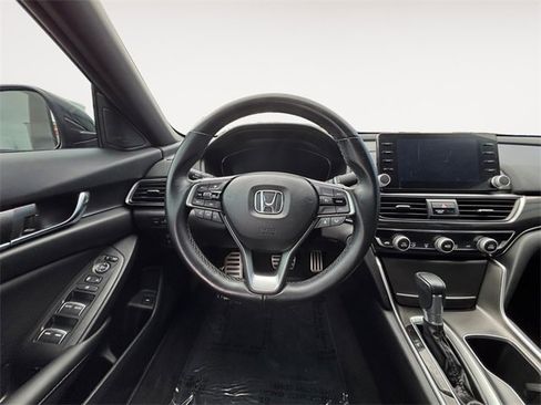 Used 2022 Honda Accord Sport image 12