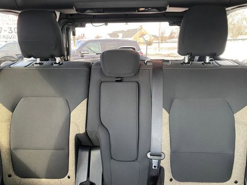 Used 2025 Ford Bronco Big Bend image 29