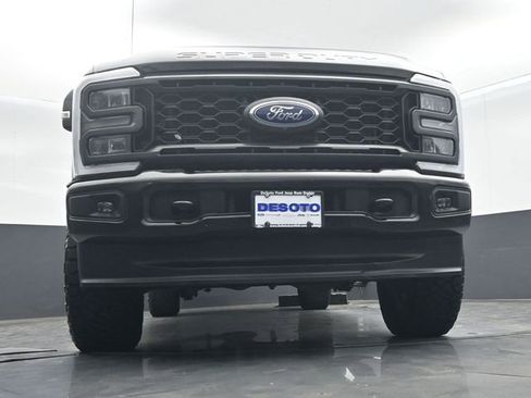 Certified 2023 Ford F250 Lariat w/ Sport Appearance Package AWD/4WD image 49