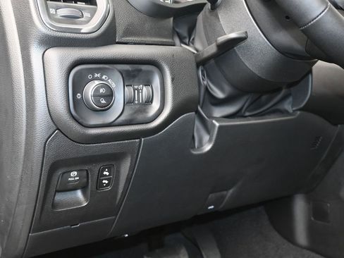 Used 2025 RAM 1500 Laramie image 22