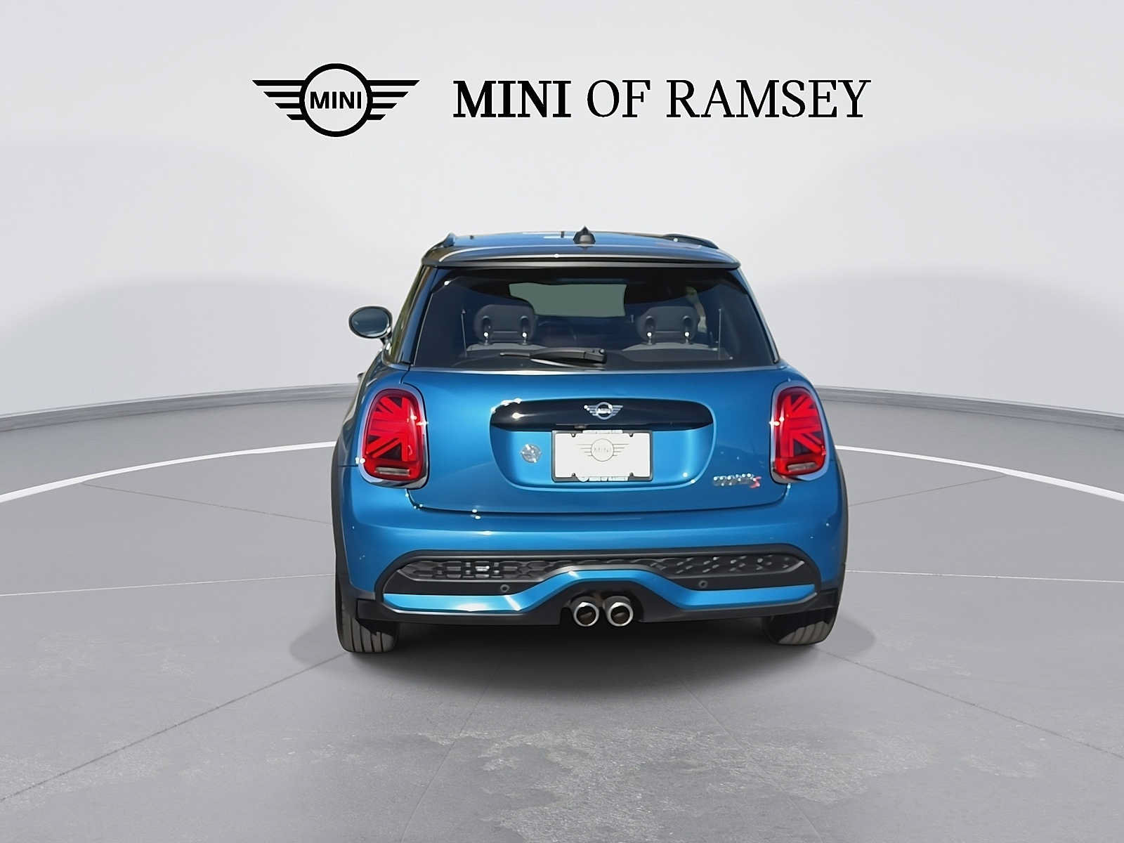 Used 2024 MINI Cooper S FWD image 7