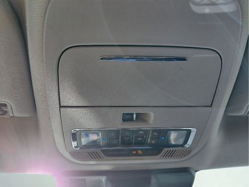Used 2022 Ford F150 Lariat w/ Equipment Group 502A High AWD/4WD image 31