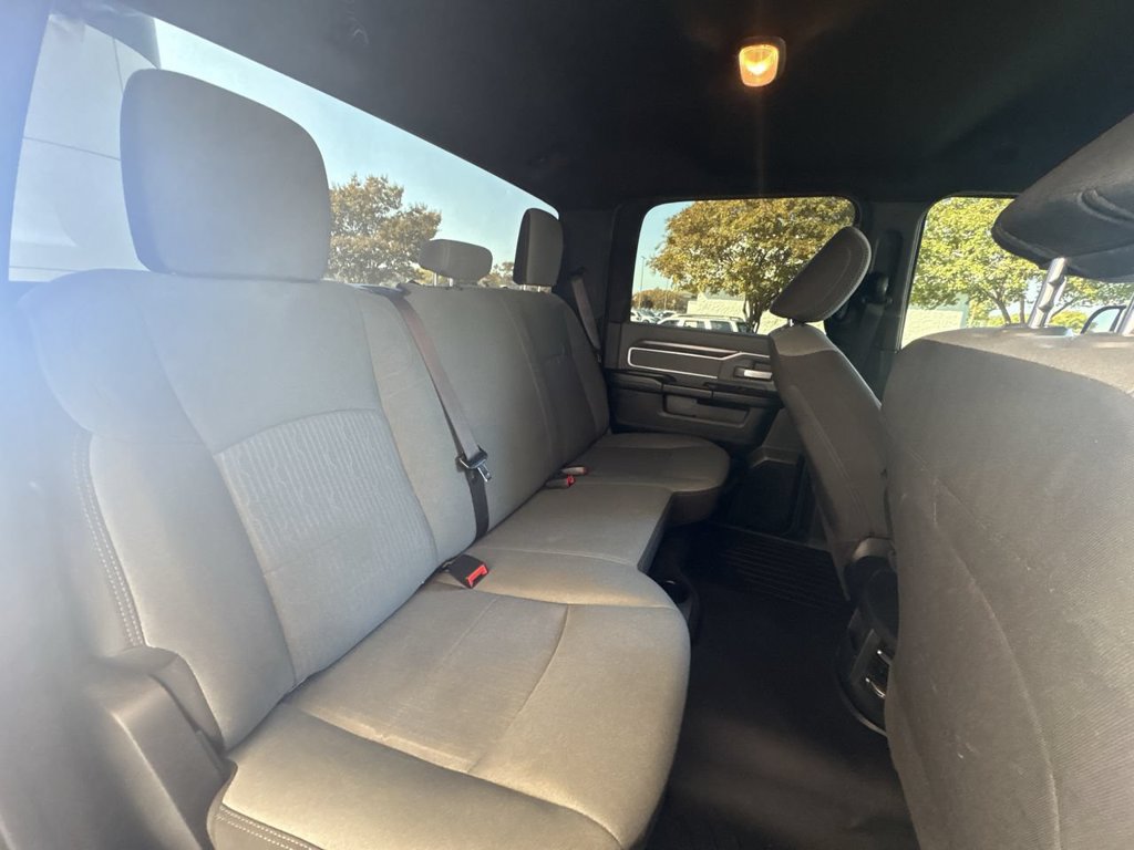 Used 2022 RAM 3500 Big Horn AWD/4WD image 26