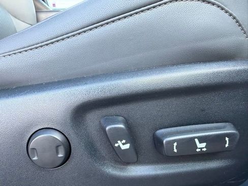 Used 2023 Lexus GX 460 Premium w/ Premium Plus Package image 54