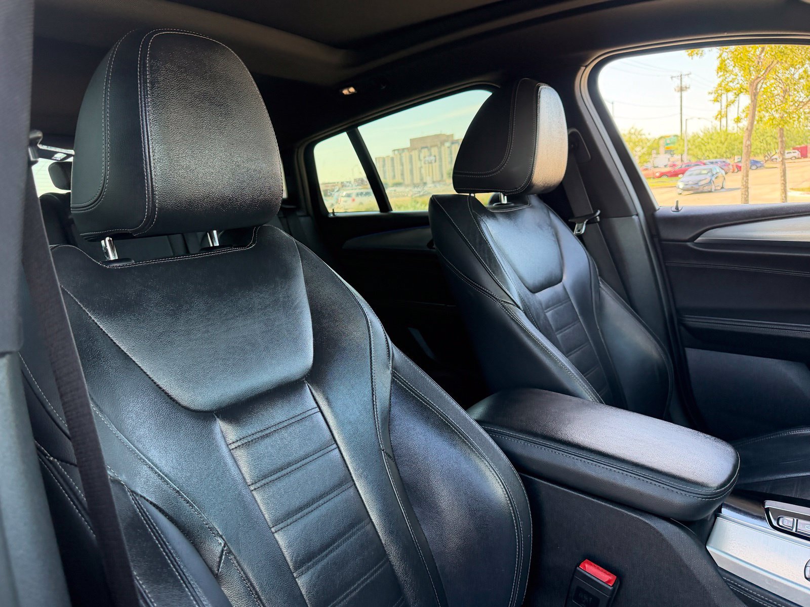 Used 2019 BMW X4 xDrive30i w/ M Sport Package 2 AWD/4WD image 47