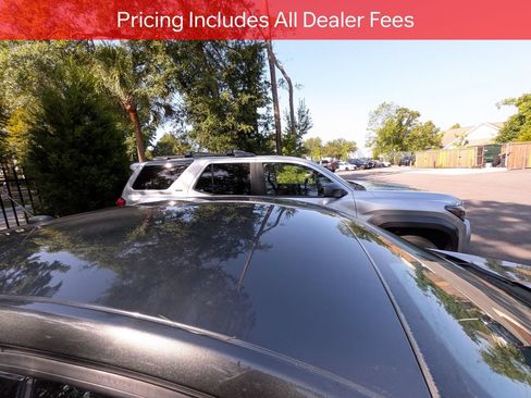 Used 2018 Ford Fusion SE w/ Equipment Group 201A FWD image 10