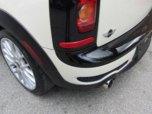Used 2010 MINI Cooper Clubman S image 4