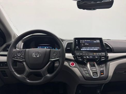 Used 2021 Honda Odyssey EX-L image 3