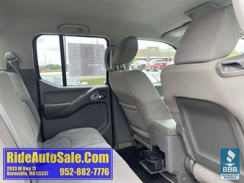 Used 2013 Nissan Frontier SV AWD/4WD image 16