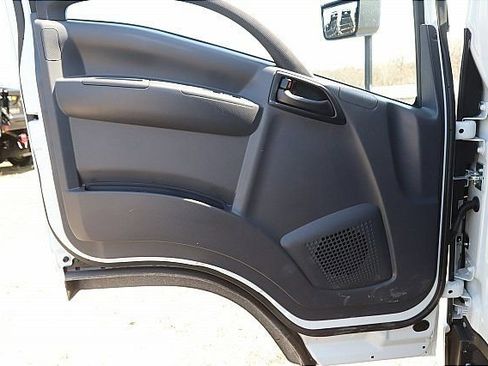 New 2025 Chevrolet Low Cab Forward image 10