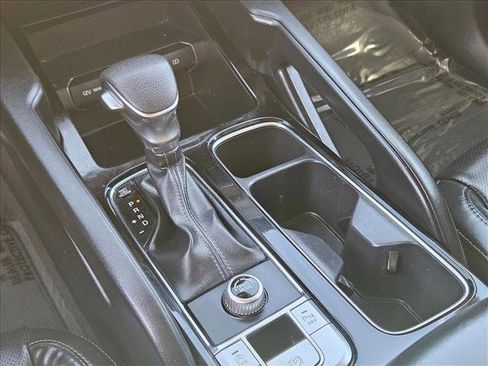 Used 2020 Kia Telluride LX FWD image 19