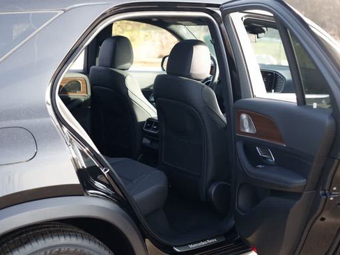 Used 2026 Mercedes-Benz GLE 350 4MATIC image 16