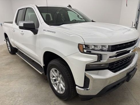 Used 2019 Chevrolet Silverado 1500 LT w/ All-Star Edition AWD/4WD image 3