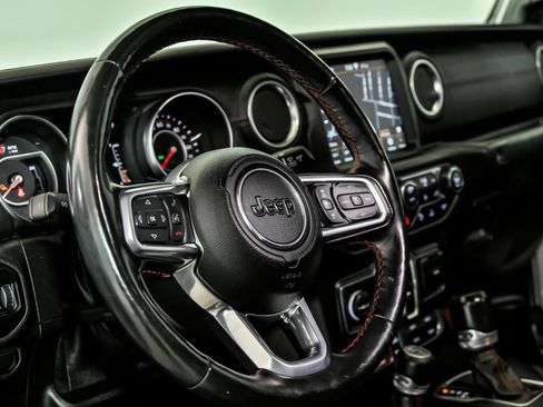 Used 2020 Jeep Gladiator Rubicon AWD/4WD image 14