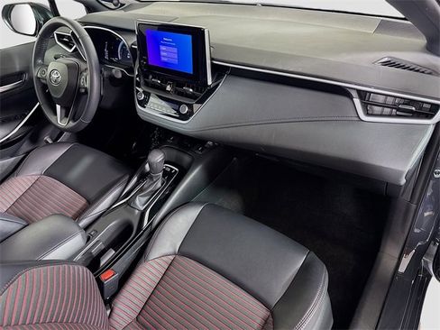 Used 2024 Toyota Corolla XSE image 31