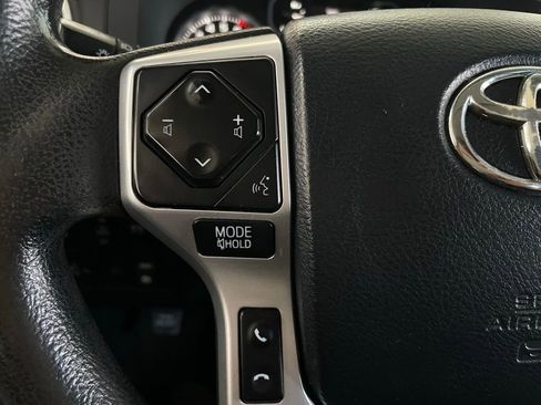 Used 2018 Toyota Tundra SR5 w/ SR5 Upgrade Package image 26