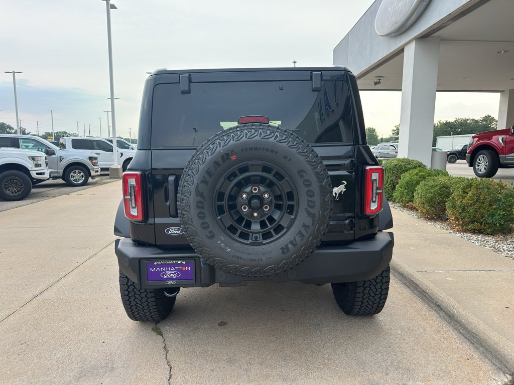 New 2026 Ford Bronco Outer Banks w/ Sasquatch Package AWD/4WD image 13